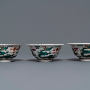 Six bols en porcelaine de Chine famille rose pour le marché Straits ou Peranakan, marque de Qianlong, 19ème — photo 9