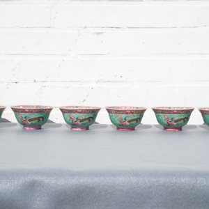 Six bols en porcelaine de Chine famille rose pour le marché Straits ou Peranakan, 19ème — photo 10