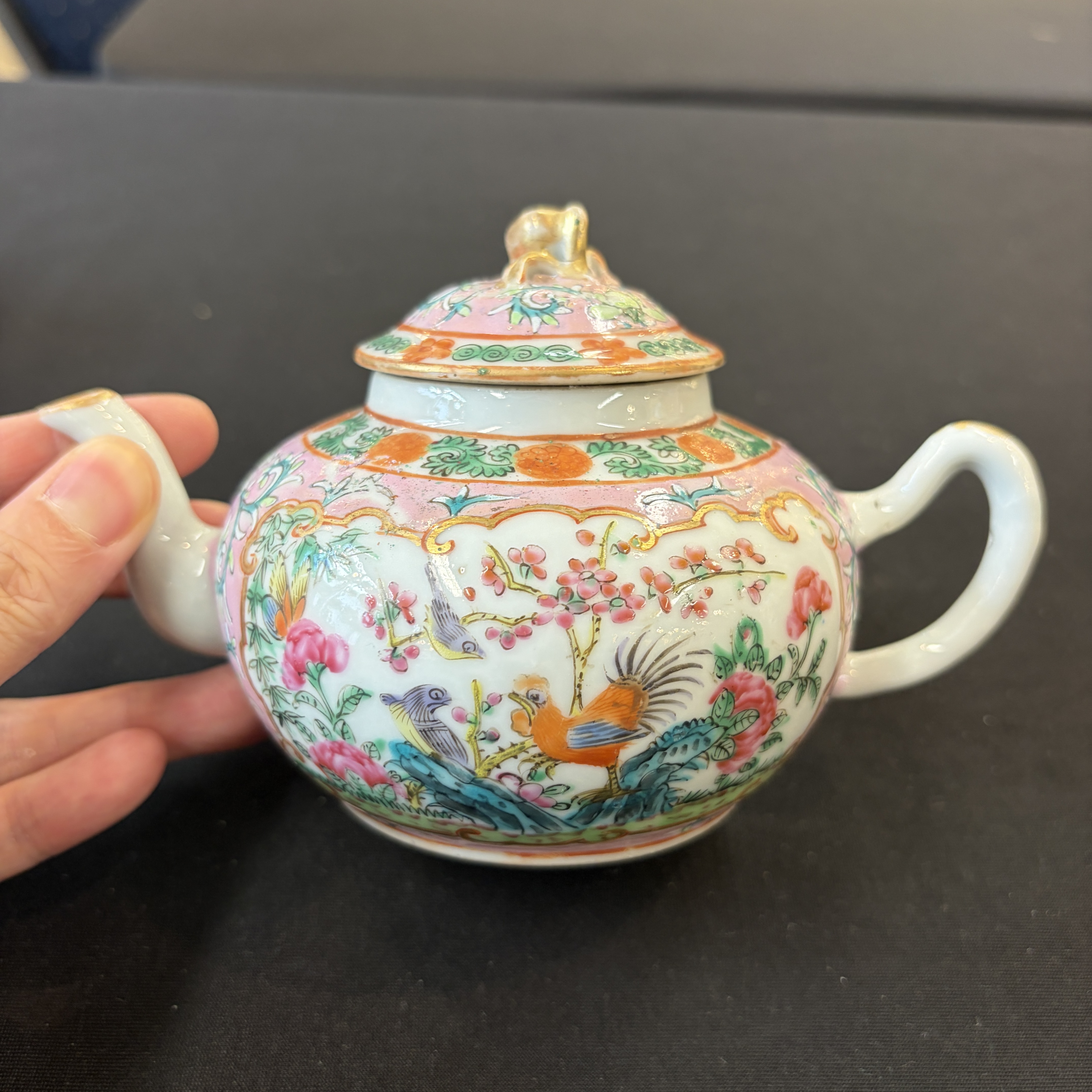 Six Chinese and French famille rose, verte and Imari-style wares — 照片 7