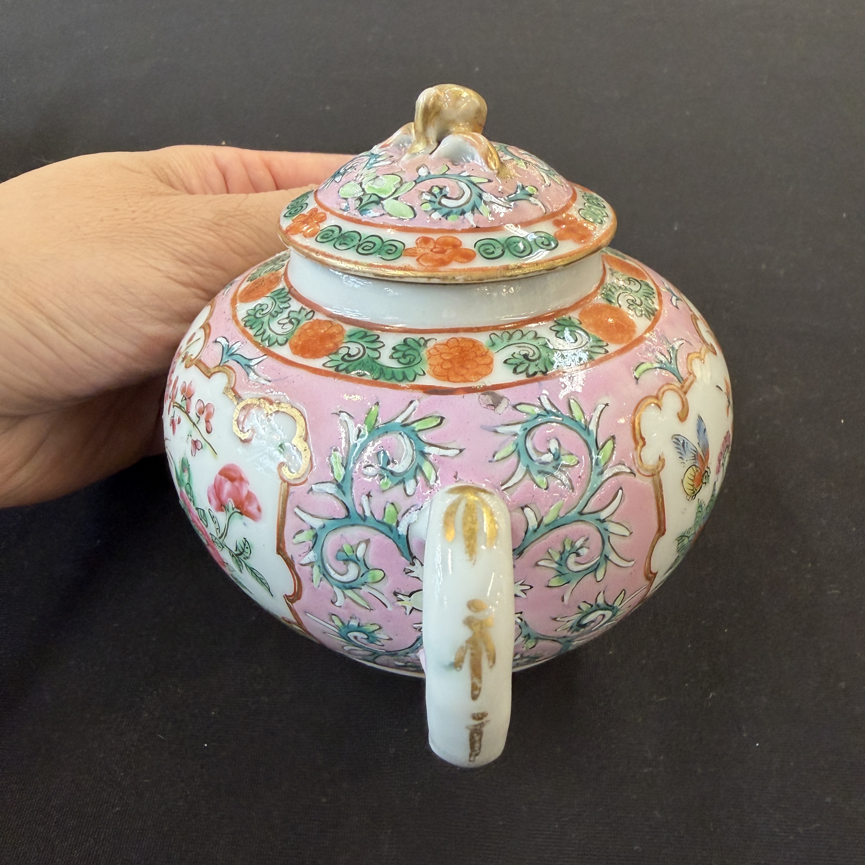 Six Chinese and French famille rose, verte and Imari-style wares — 照片 8