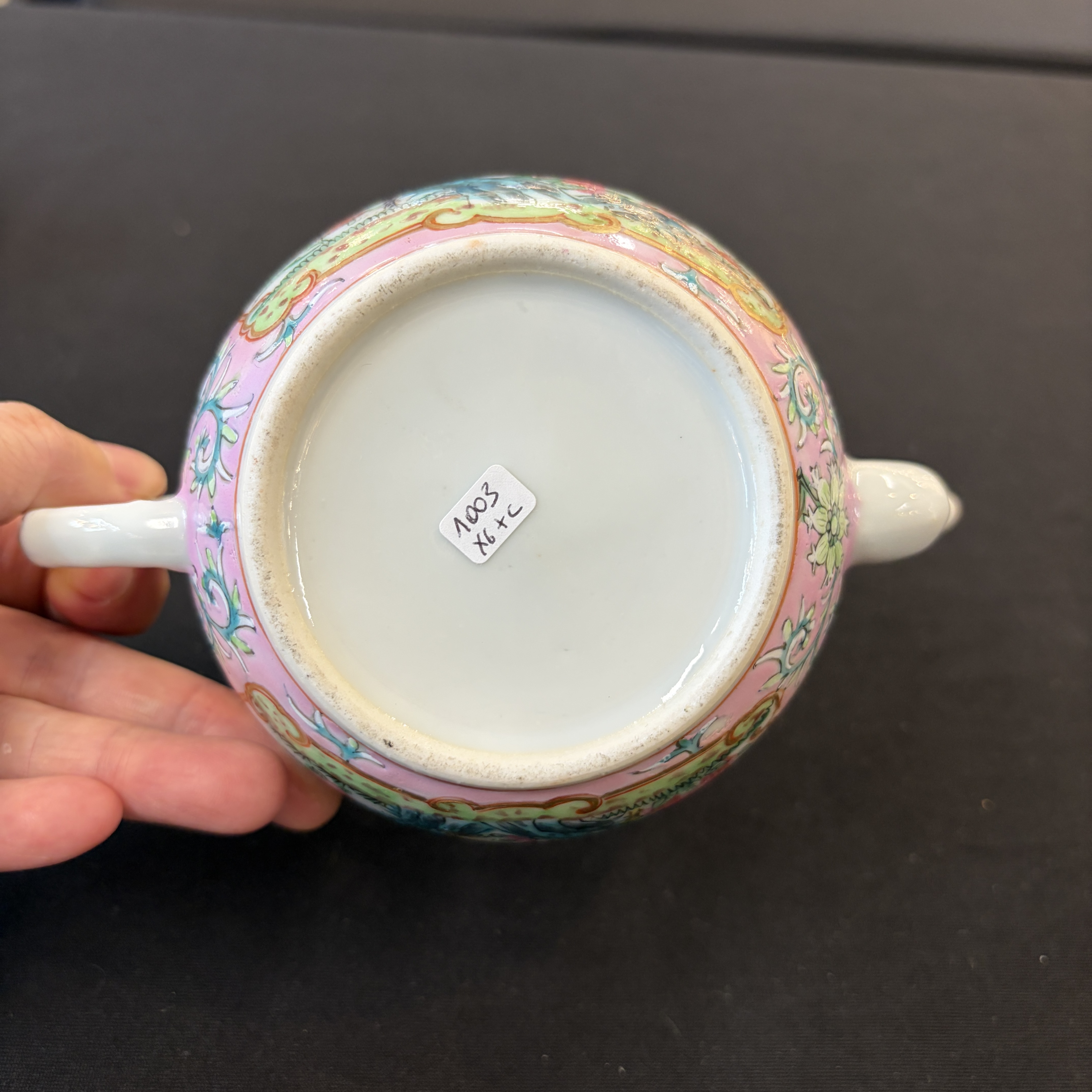 Six Chinese and French famille rose, verte and Imari-style wares — 照片 11