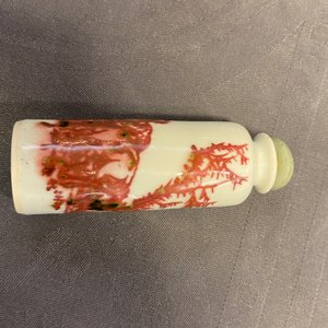Six Chinese blue and white and copper-red snuff bottles, 19/20th C. — photo 11