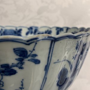 Six Chinese blue and white bowls, Kangxi — 照片 32