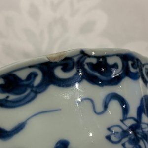 Six Chinese blue and white bowls, Kangxi — 照片 34
