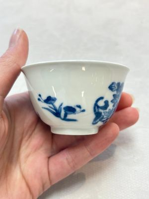 Six Chinese blue and white cups and seven saucers, 18/19th C. — photo 29