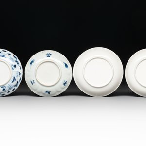 Six Chinese blue and white cups and seven saucers, 18/19th C. — photo 5