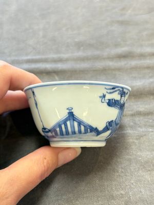 Six Chinese blue and white cups and ten saucers, Kangxi — 照片 36
