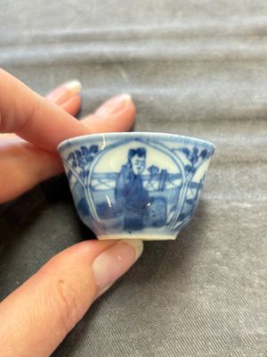 Six Chinese blue and white cups and ten saucers, Kangxi — 照片 40