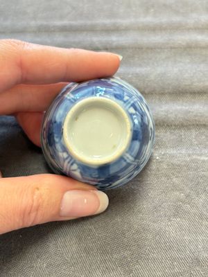 Six Chinese blue and white cups and ten saucers, Kangxi — 照片 44