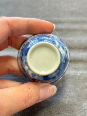 Six Chinese blue and white cups and ten saucers, Kangxi — 照片 50