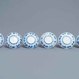 Six Chinese blue and white cups, six saucers and a bowl, Ming and Kangxi — photo 10