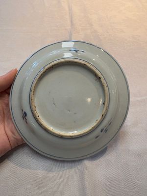 Six Chinese blue and white ko-sometsuke 'ox' plates for the Japanese market, late Ming — foto 8