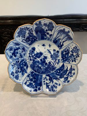 Six Chinese blue and white 'lotus' plates, Kangxi — photo 5