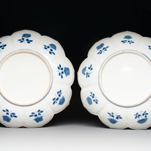 Six Chinese blue and white 'lotus' plates, Kangxi — photo 7