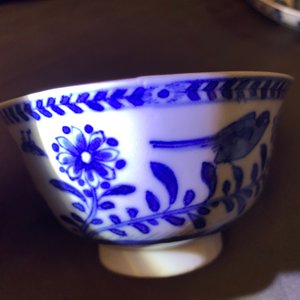 Six Chinese blue and white 'mother and child' cups and five saucers, Kangxi — 照片 11