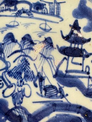 Six Chinese blue and white plates, a dish and a large tile, Yongzheng/Qianlong — foto 31
