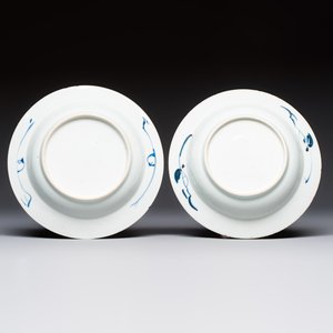 Six Chinese blue and white plates, a dish and a large tile, Yongzheng/Qianlong — foto 7