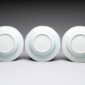 Six Chinese blue and white plates and a dish with landscape design, 18th C. — photo 7