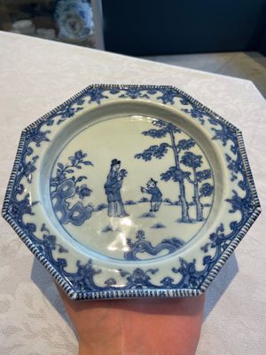 Six Chinese blue and white plates probably after a European silver model, Qianlong — photo 5