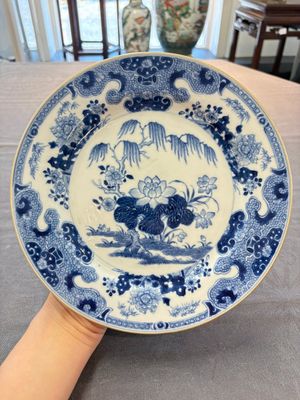 Six Chinese blue and white plates with floral design, Qianlong — 照片 9