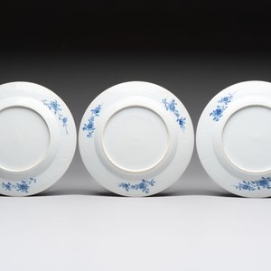 Six Chinese blue and white plates with floral design, Qianlong — 照片 5