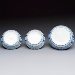 Six Chinese blue and white reticulated baskets with pagodas along a river, Qianlong — photo 7