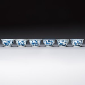 Six Chinese blue and white 'Rooster' cups and saucers, Kangxi — photo 7