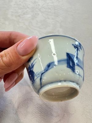 Six Chinese blue and white 'Scholar in a Garden' cups and saucers, Yongzheng — photo 15