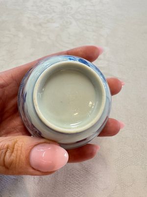 Six Chinese blue and white 'Scholar in a Garden' cups and saucers, Yongzheng — photo 10