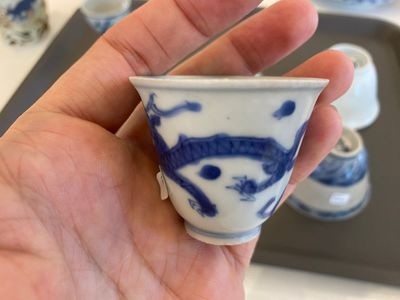 Six Chinese blue and white shipwreck porcelain wares, Transitional period and later — 照片 8