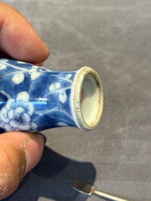 Six Chinese blue and white snuff bottles, 19th C. — photo 8