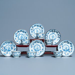 Six Chinese blue, white and copper red cups and saucers, Kangxi — photo 1