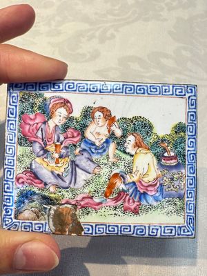Six Chinese Canton enamel rectangular plaques with landscape, figural, floral and European subject designs, Qianlong — photo 2