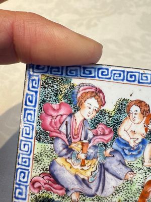 Six Chinese Canton enamel rectangular plaques with landscape, figural, floral and European subject designs, Qianlong — photo 5