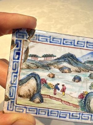 Six Chinese Canton enamel rectangular plaques with landscape, figural, floral and European subject designs, Qianlong — photo 63