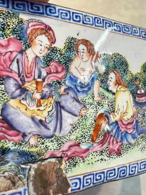 Six Chinese Canton enamel rectangular plaques with landscape, figural, floral and European subject designs, Qianlong — photo 7
