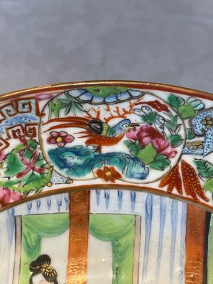 Six Chinese Canton famille rose deep plates with narrative design, 19th C. — photo 14