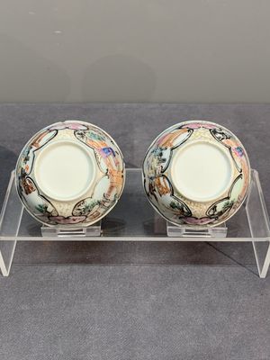 Six Chinese Canton famille rose 'mandarin subject' cups and seven saucers, Yongzheng/Qianlong — photo 24