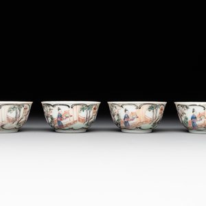 Six Chinese Canton famille rose 'mandarin subject' cups and seven saucers, Yongzheng/Qianlong — photo 8