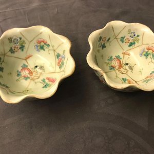 Six Chinese celadon bowls and a pair of bowls on stands for the Peranakan or Straits market, 19th C. — 照片 21