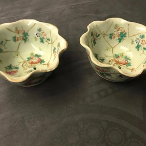 Six Chinese celadon bowls and a pair of bowls on stands for the Peranakan or Straits market, 19th C. — 照片 23