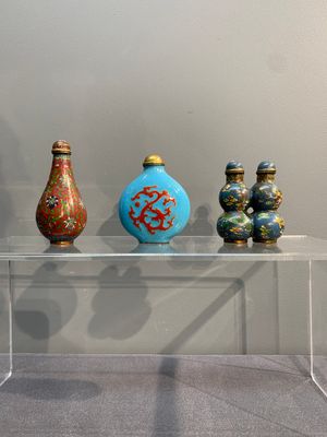 Six Chinese cloisonné snuff bottles, 19/20th C. — photo 7