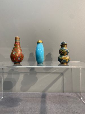 Six Chinese cloisonné snuff bottles, 19/20th C. — photo 8