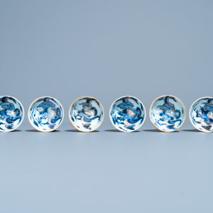 Six Chinese doucai 'dragon' cups and saucers, Kangxi — 照片 10