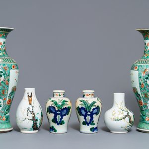 Six Chinese famille rose and verte vases, 19th C. — photo 2