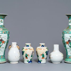 Six Chinese famille rose and verte vases, 19th C. — photo 3