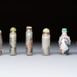 Six Chinese famille rose, enamelled copper and inside-painted glass snuff bottles, various signatures, Qianlong mark, 19/20th C. — photo 5