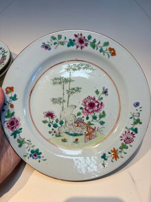 Six Chinese famille rose 'Flower Garden' plates, Qianlong — 照片 9