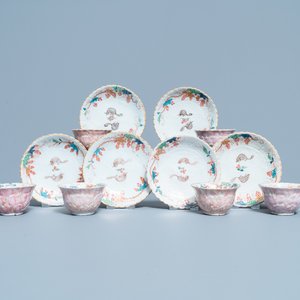 Six Chinese famille rose lotus-molded cups and saucers, Yongzheng — 照片 1