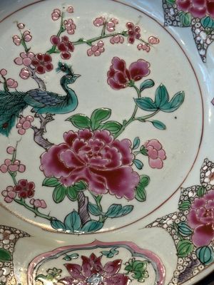 Six Chinese famille rose 'peacock and flowers' plates, Yongzheng — 照片 29